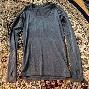 Lululemon long sleeve swiftlytech